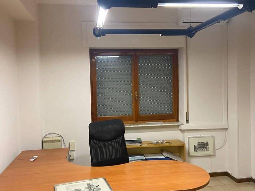 Appartamento a Cosenza in Piazza I Maggio, 20 - Foto 5