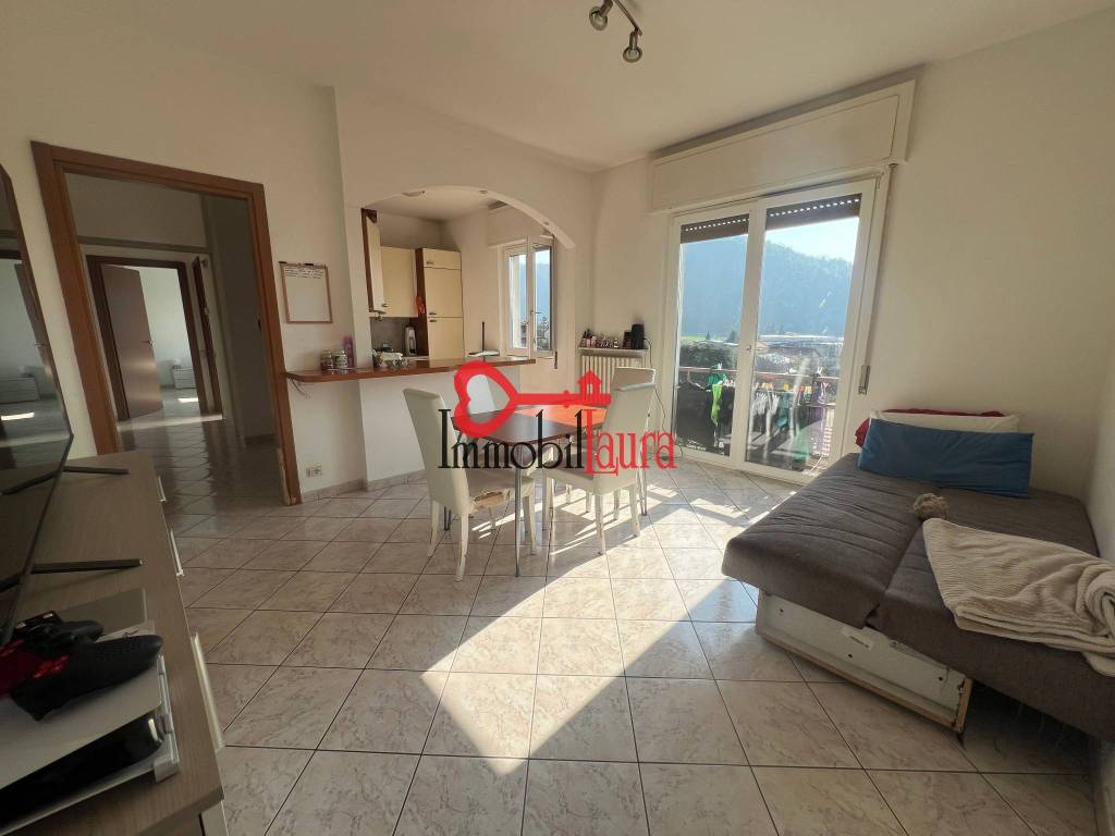 Appartamento a Bisuschio - Foto 2