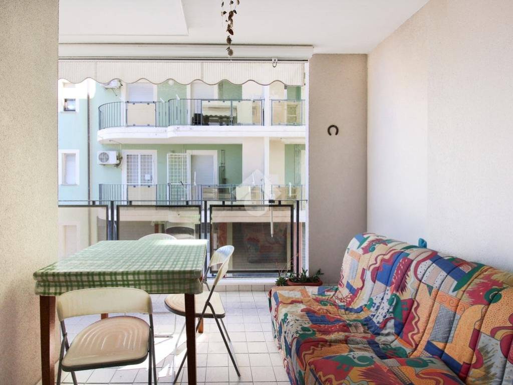 Appartamento a Alba adriatica in Via Ercole Falò, 21 - Foto 5