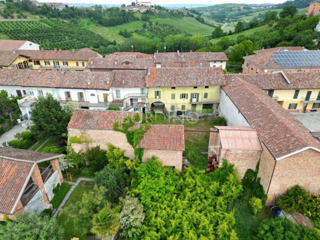 Rustico / casale a Govone in Corso Alfieri snc - Foto 2