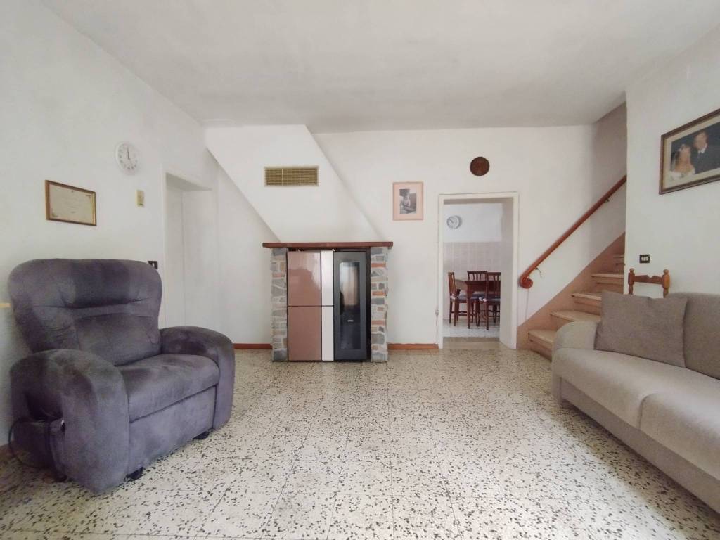 Casa indipendente a Quarrata in Via San Michele - Foto 2