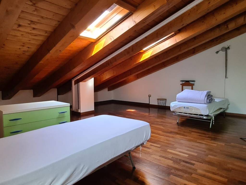 Appartamento a Montegrotto terme in Via Enrico De Nicola - Foto 4