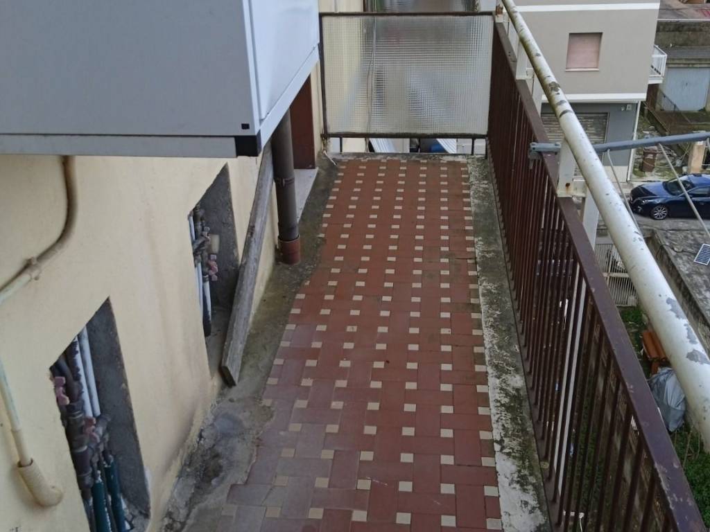 Appartamento a Vibo valentia in Via Vincenzo Cortese - Foto 4