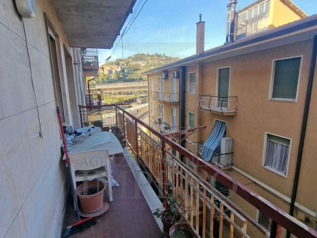 Appartamento a Ventimiglia in Via Riccardo Zandonai - Foto 3