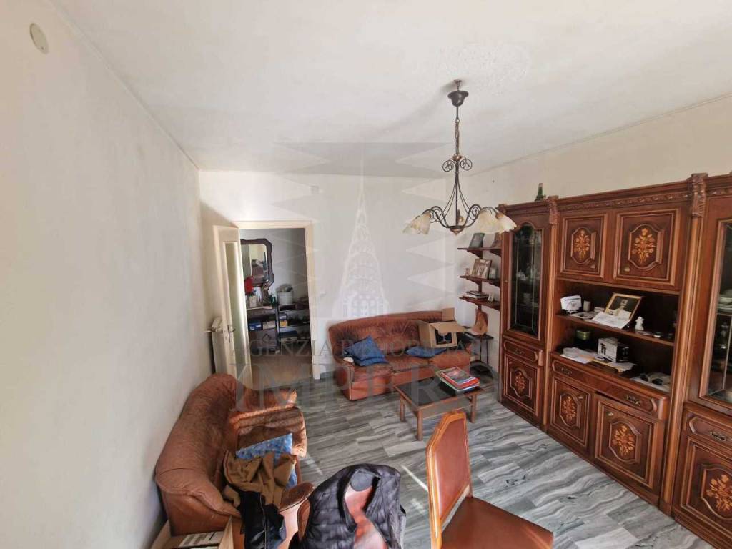 Appartamento a Ventimiglia in Via Riccardo Zandonai - Foto 4