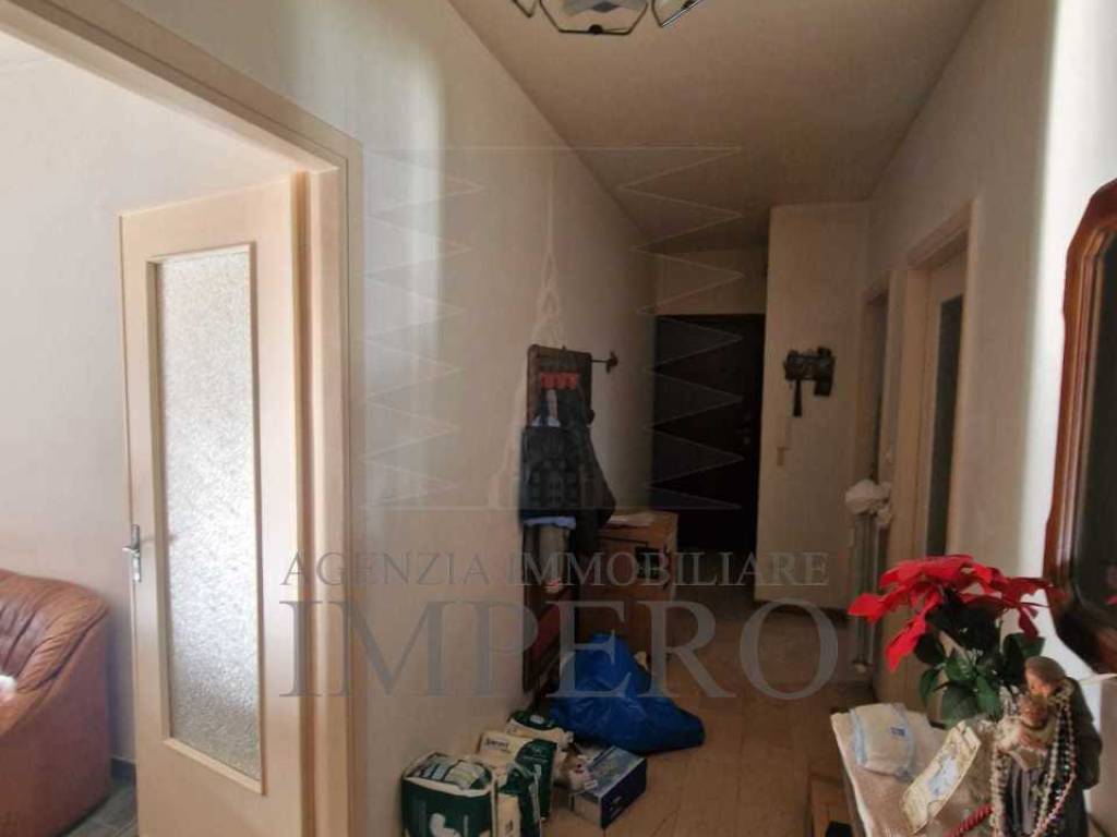 Appartamento a Ventimiglia in Via Riccardo Zandonai - Foto 5