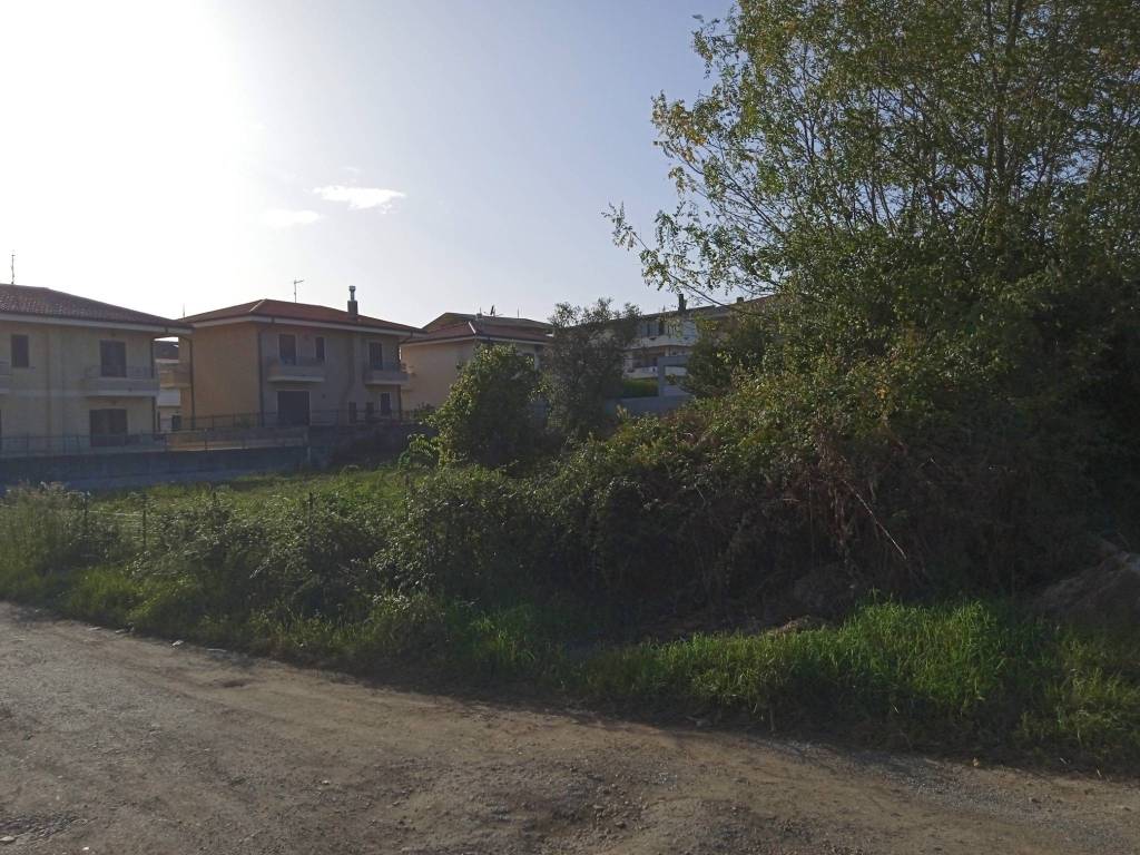 Terreno a Ionadi in Via Carlo Levi - Foto 2