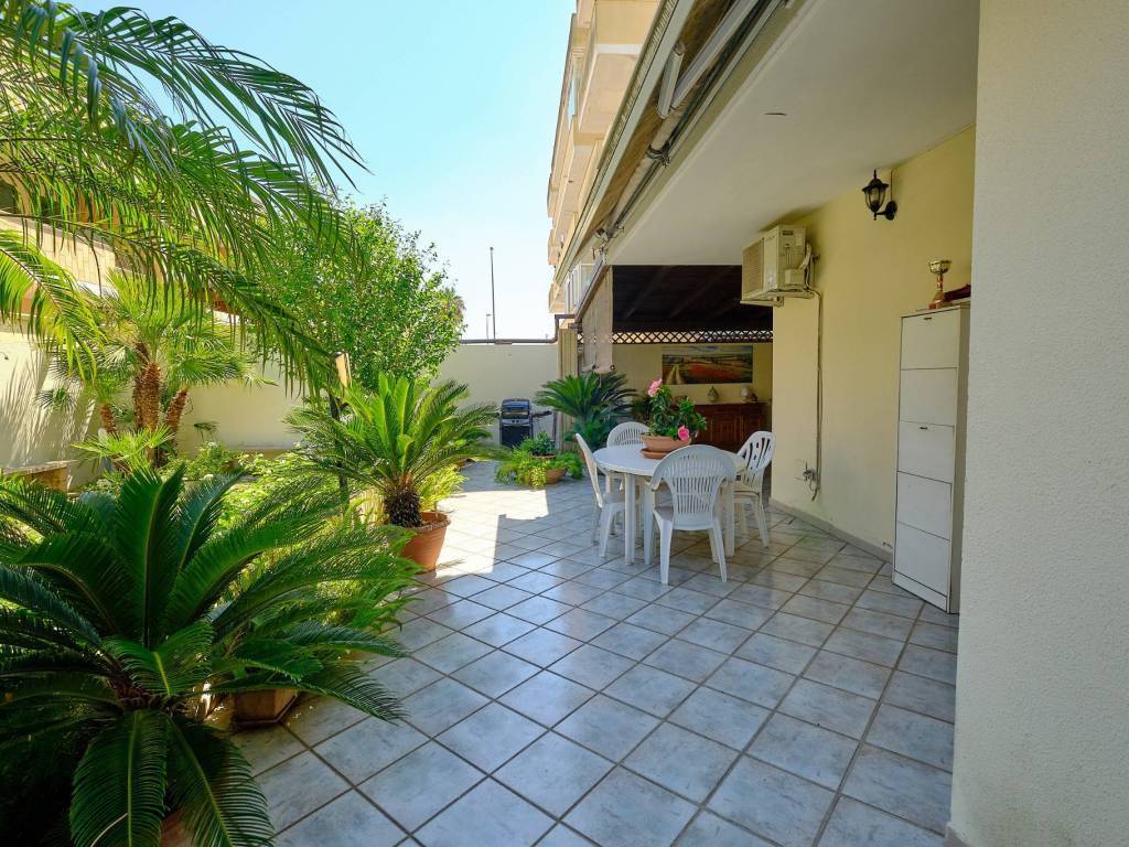 Appartamento a Gallipoli in Via Francesco Petrarca - Foto 4