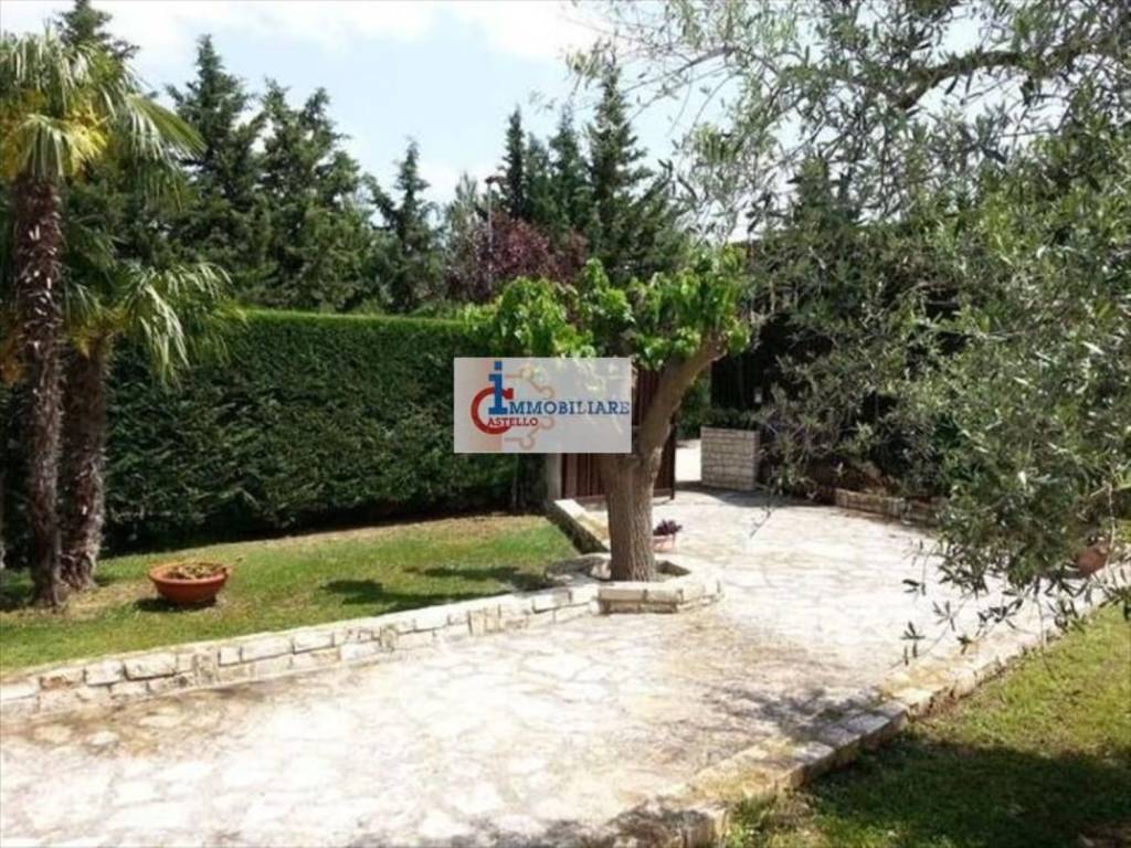 Villa a Andria in Via Castel del Monte - Foto 4