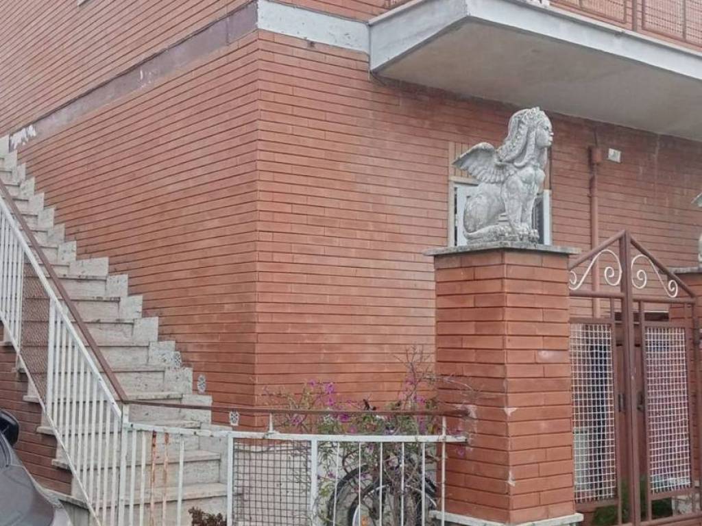 Appartamento a Cisterna di latina in Via Filippo Lippi S.N.C. - Foto 2