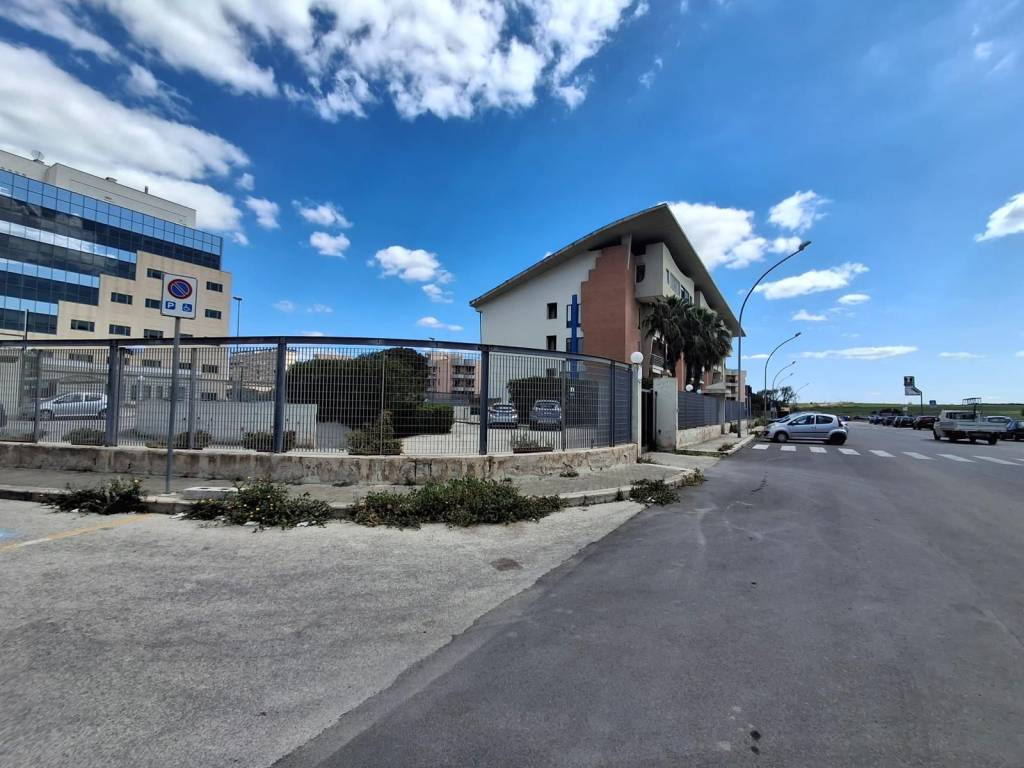 Appartamento a Taranto in Via Golfo di Taranto, 7 - Foto 2