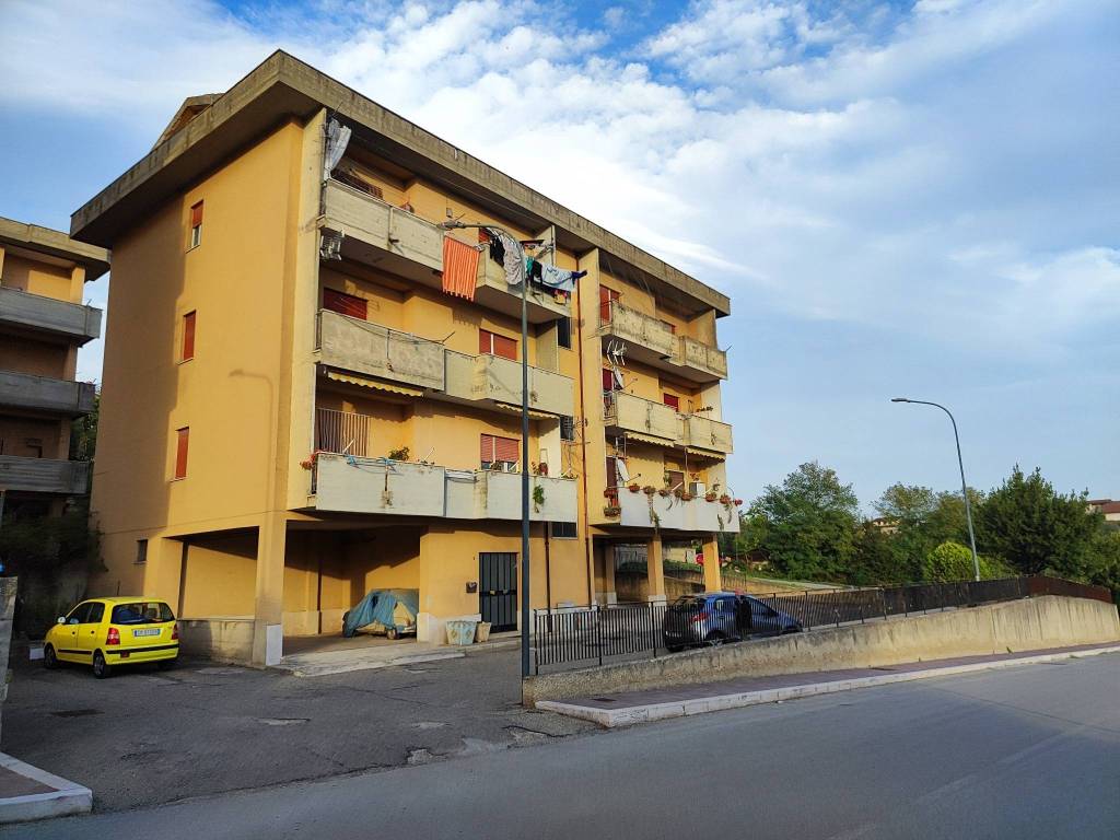 Appartamento a Benevento in Contrada Saglieta - Foto 3
