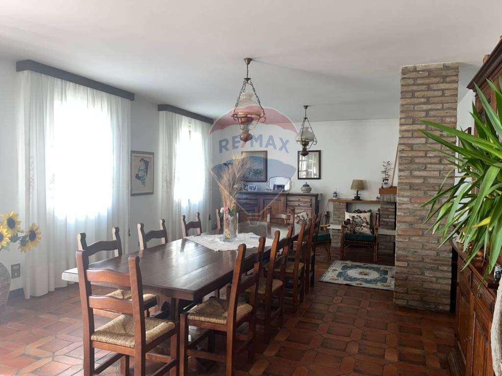 Villa a Ferrara in Via Acquedotto, 5 - Foto 3
