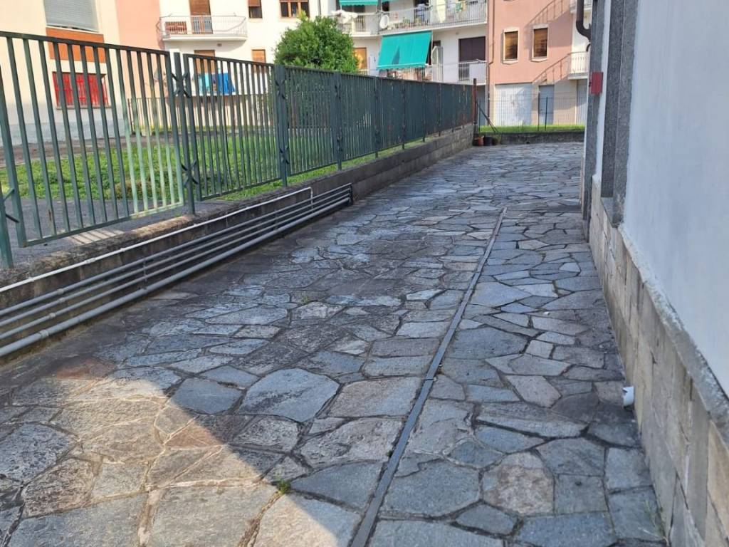 Appartamento a Revello in Viale Umberto I, 40 - Foto 3