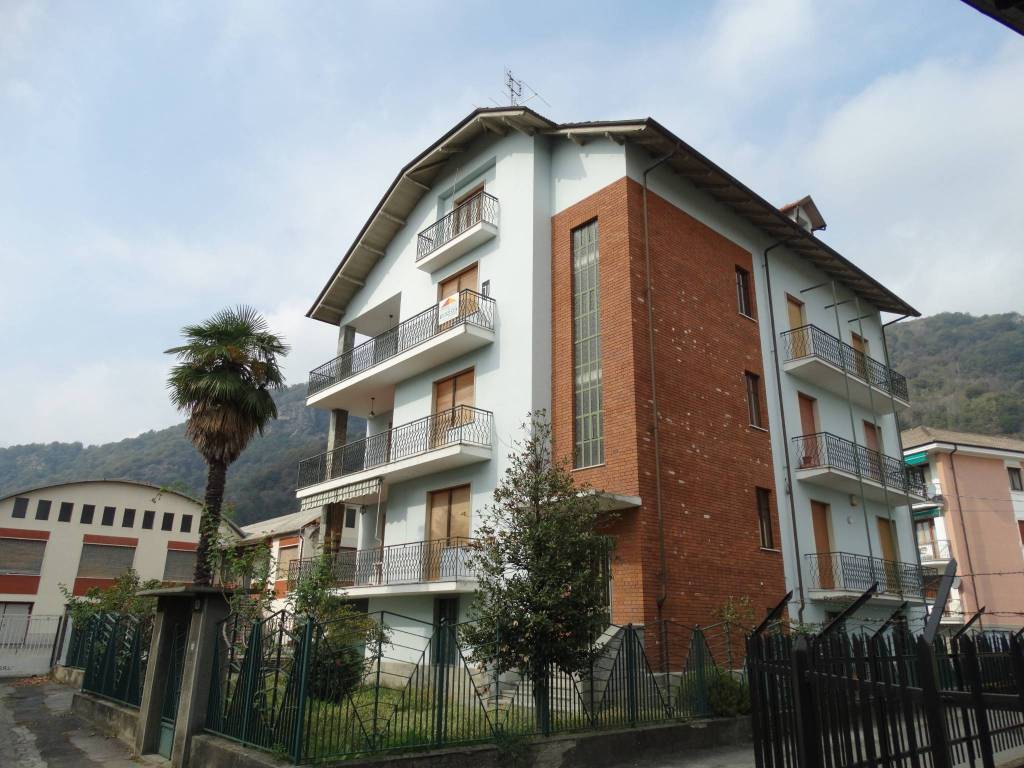 Appartamento a Revello in Viale Umberto I, 40 - Foto 4