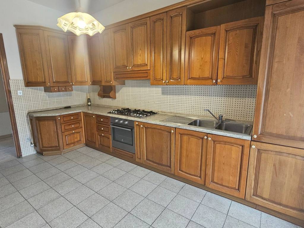 Appartamento a Revello in Viale Umberto I, 40 - Foto 5