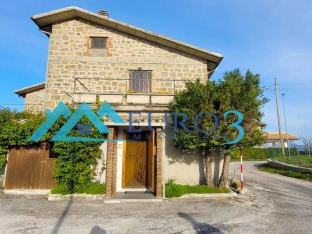 Villa a Roccafluvione in colleiano - Foto 3