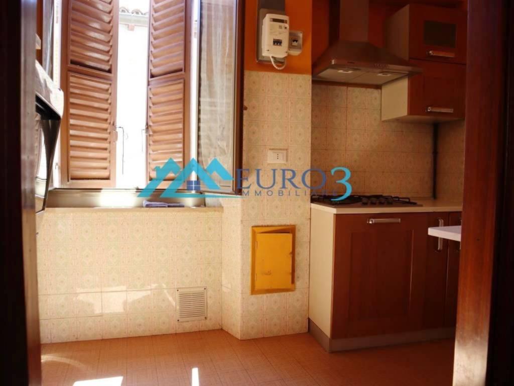 Appartamento a Jesi in Piazza franciolini - Foto 2