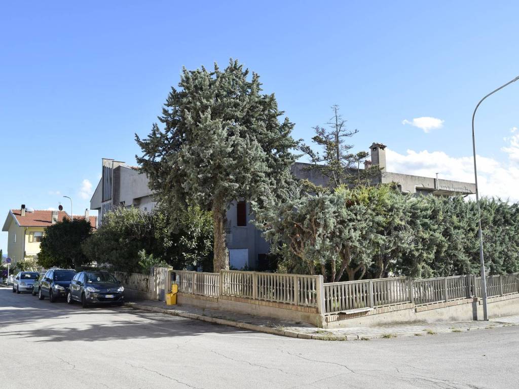 Villa a Sirolo in Piazzale della Quercia, 4 - Foto 2