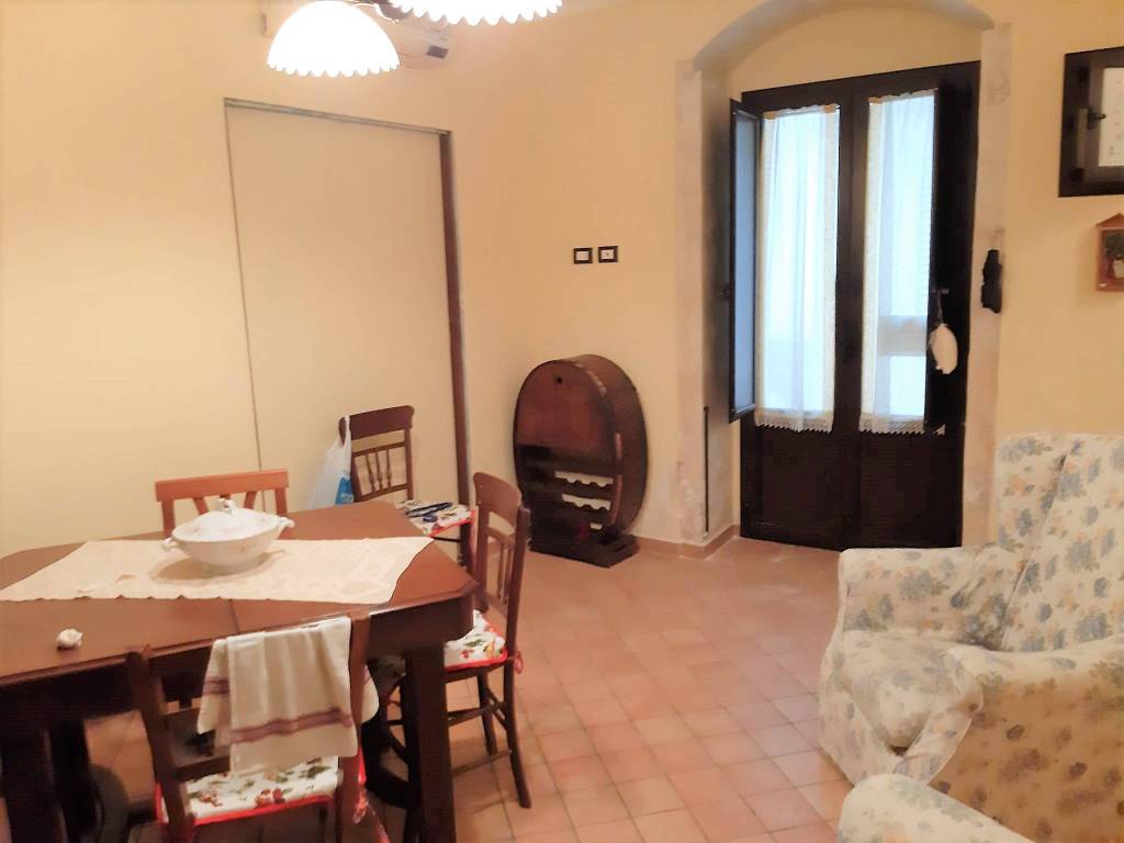 Villa a Palazzolo acreide in Via Rupe Tarpea - Foto 4