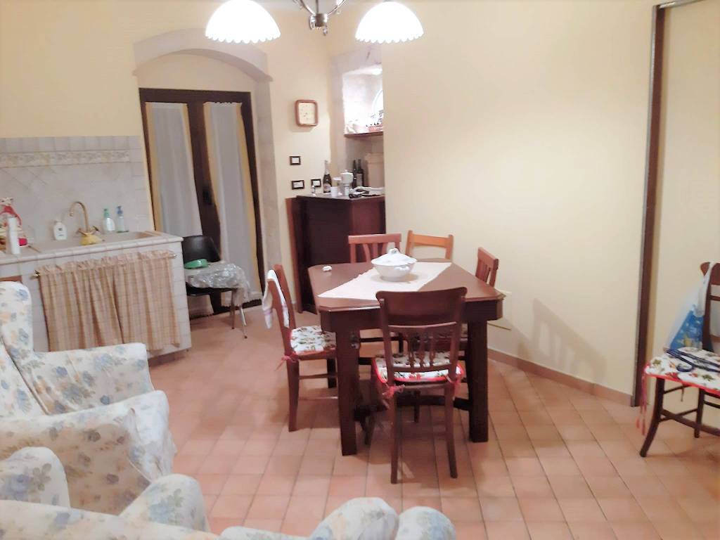 Villa a Palazzolo acreide in Via Rupe Tarpea - Foto 5