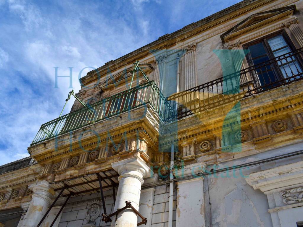 Palazzo / stabile a Canicattini bagni in Via Roma - Foto 2