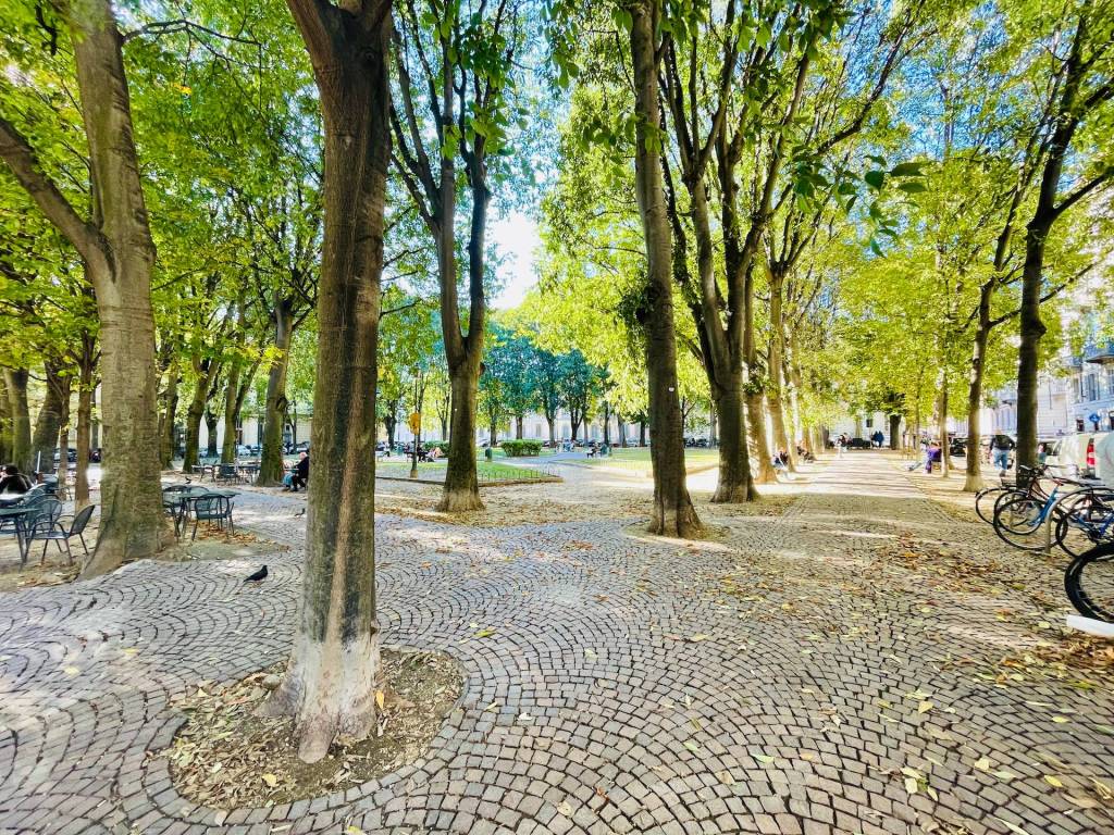 Attività / licenza a Torino in Via della Rocca, 19 - Foto 3