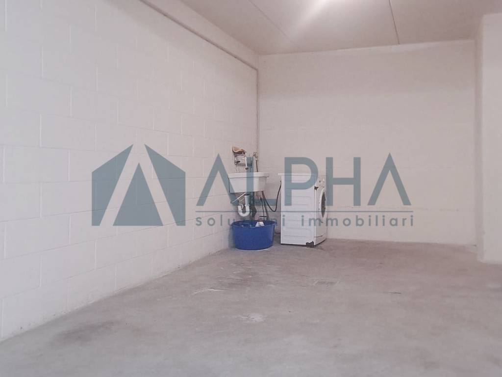 Box / garage a Bellaria-igea marina in Via Giuseppe Massarenti - Foto 3