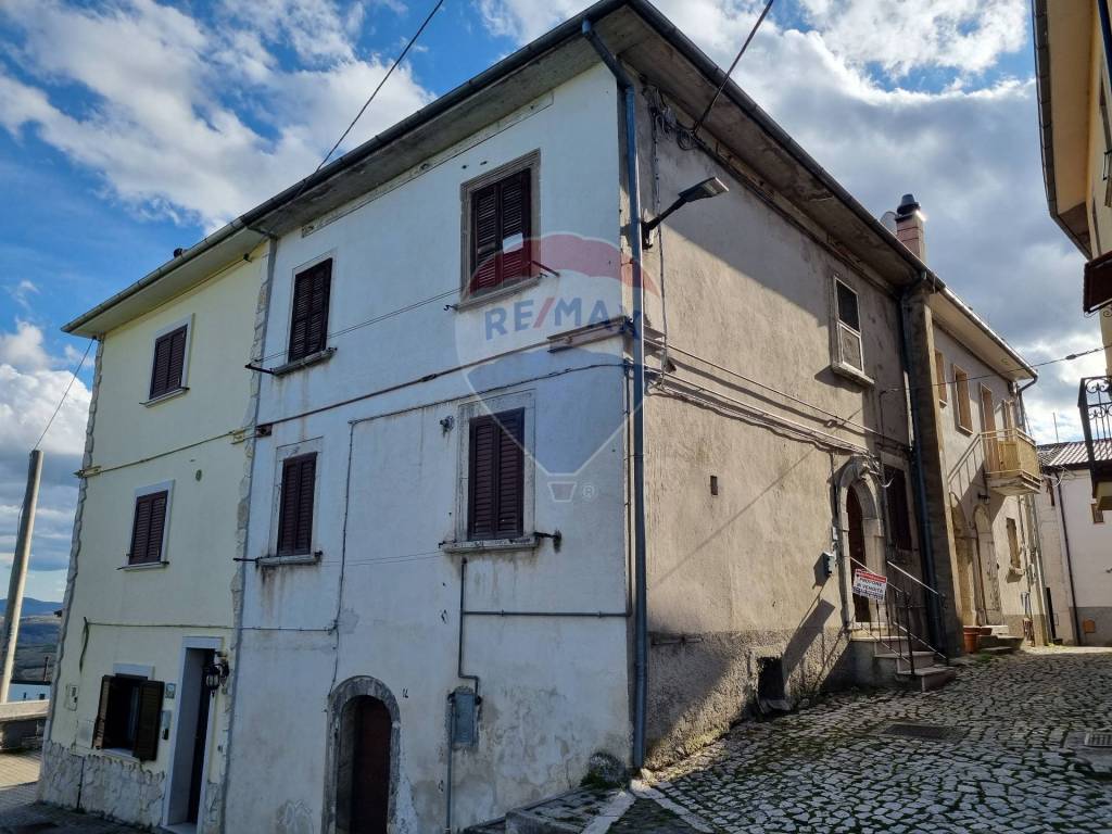 Rustico / casale a Castel di sangro in Via vicolo Torto, 14 - Foto 3