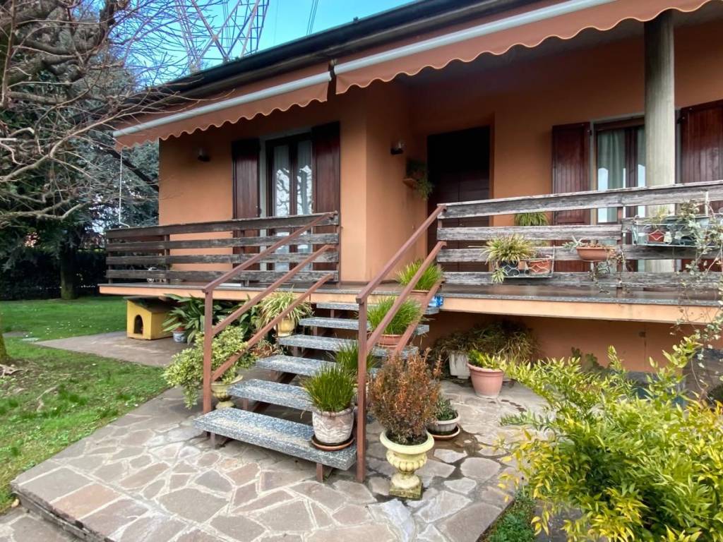 Villa a Chiari in Via Pontoglio - Foto 2
