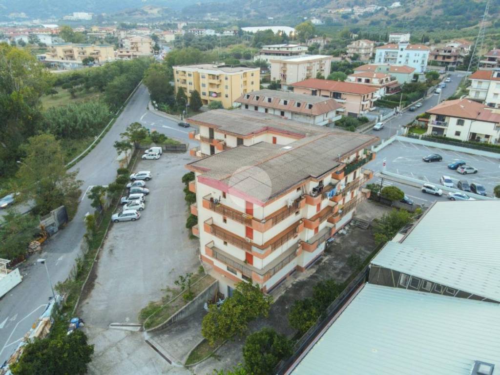 Casa indipendente a Montepaone in Via Garibaldi - Foto 4