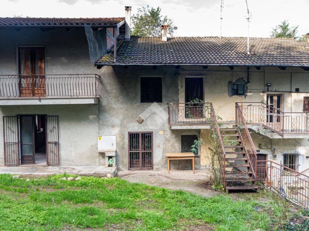 Casa indipendente a Revello in Via Comba San Pietro, 1 - Foto 5