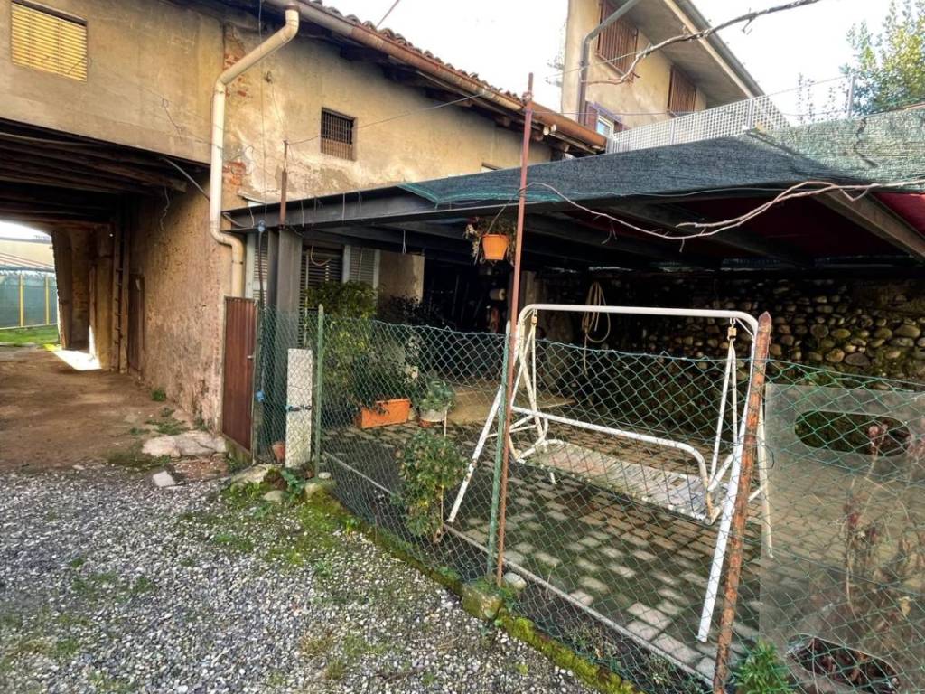 Appartamento a Figino serenza in Via Crocifisso, 13 - Foto 1