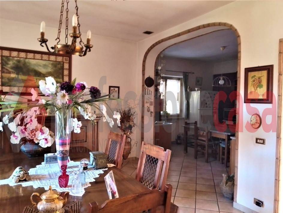 Villa a Cervaro in Via Macerine - Foto 3