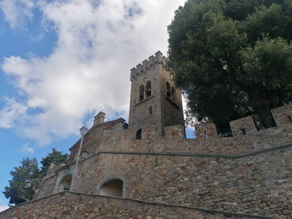 Appartamento a Castagneto carducci in Via Varese, 32 - Foto 5