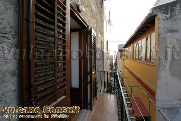 Appartamento a Lipari in Via Cesare Battisti - Foto 2