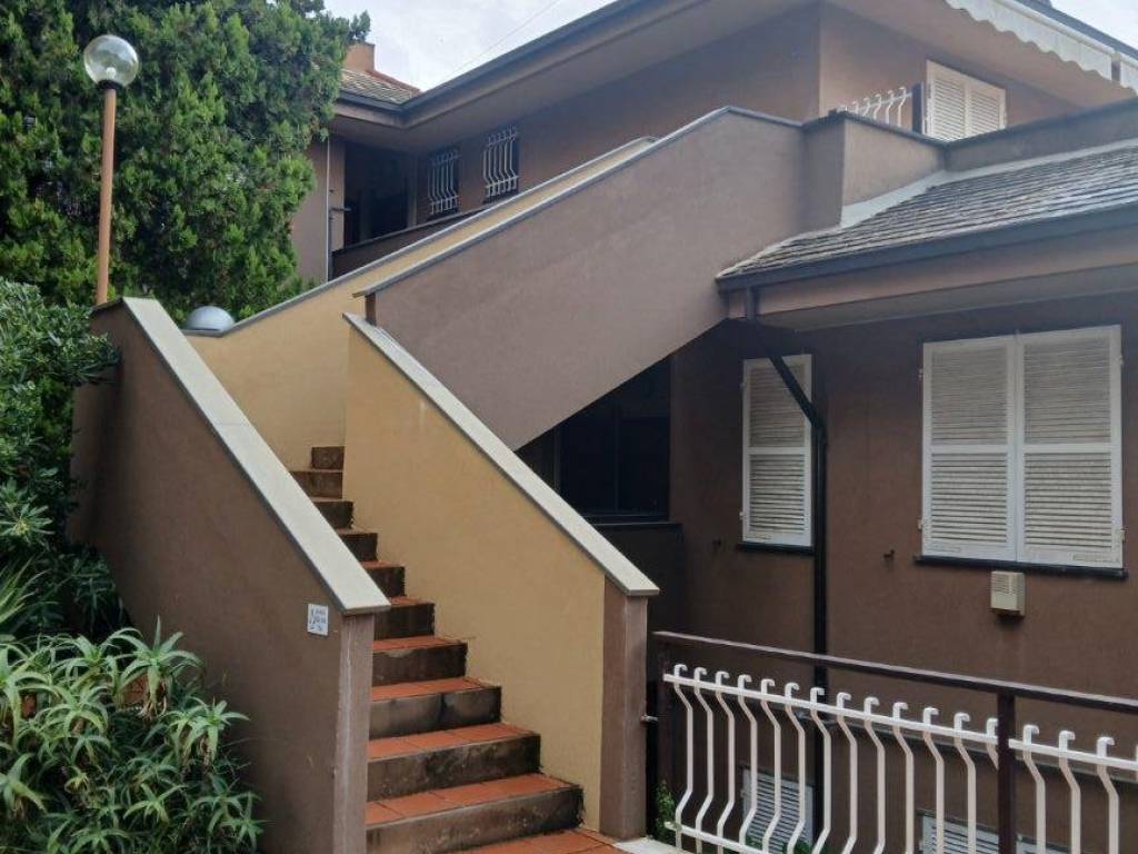 Appartamento a Varazze in Via delle Ginestre - Foto 3