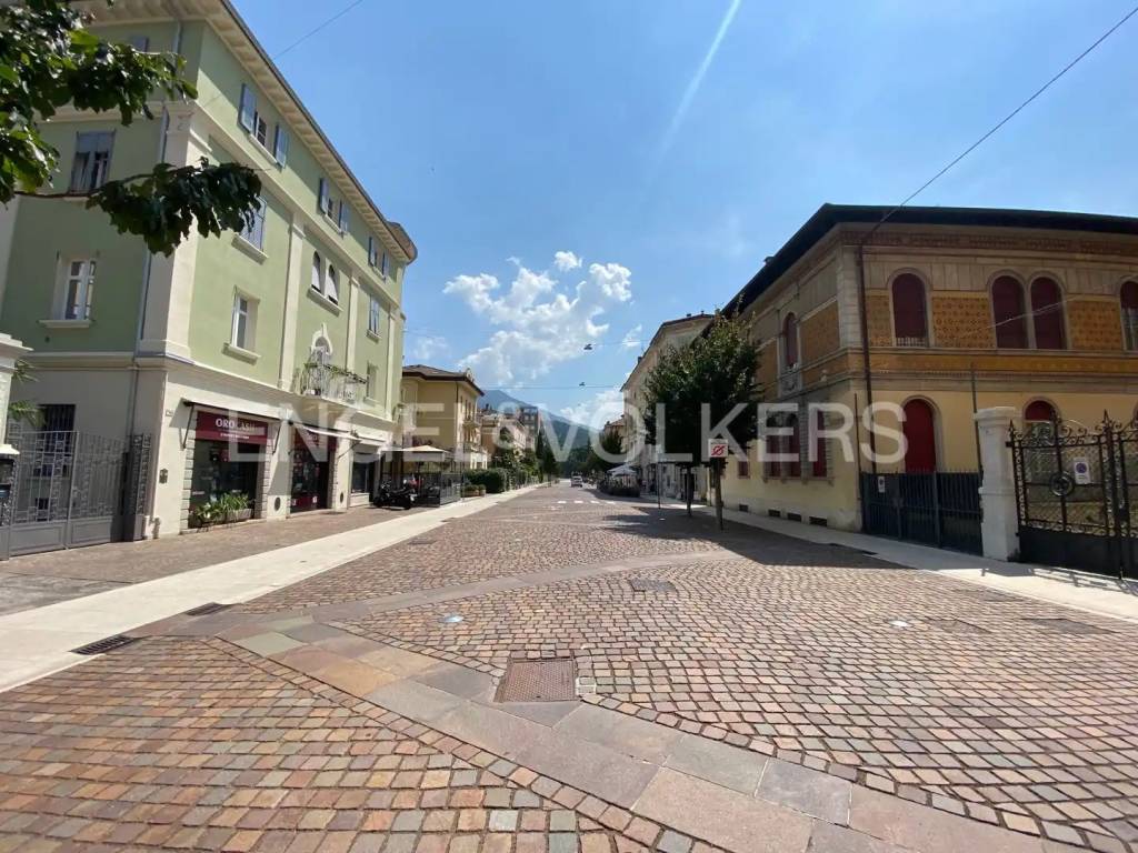 Appartamento a Rovereto in Via Dante Alighieri, 28 - Foto 2