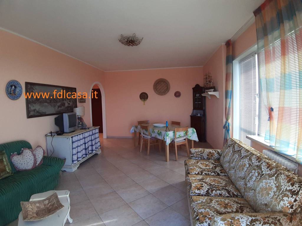 Appartamento a Rosignano marittimo in Via Bernardino Telesio - Foto 2