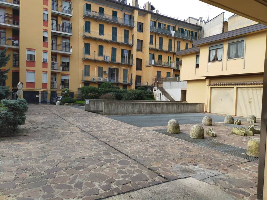 Box / garage a Novara in Via San Francesco d'Assisi, 14 - Foto 3
