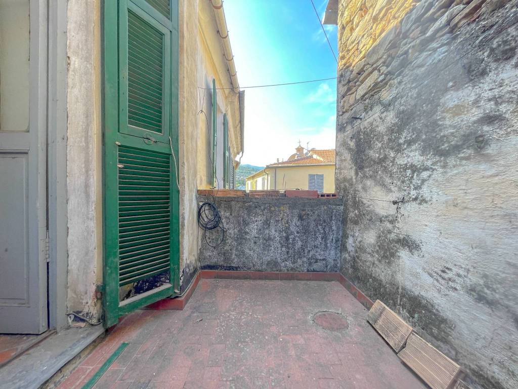 Casa indipendente a Dolcedo in Via Edmondo De Amicis - Foto 3