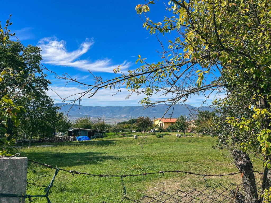 Terreno a Cantalice in Via 1 Maggio - Foto 4