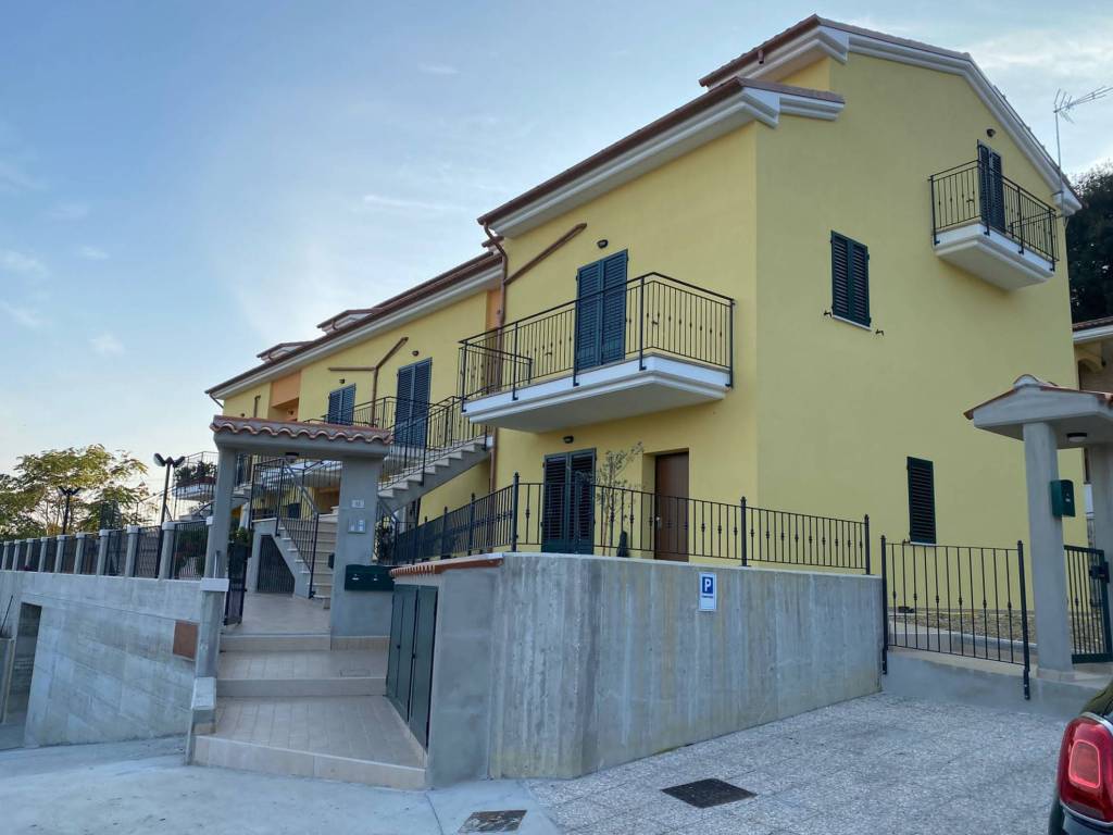 Appartamento a Porto recanati in Via del Frantoio - Foto 2