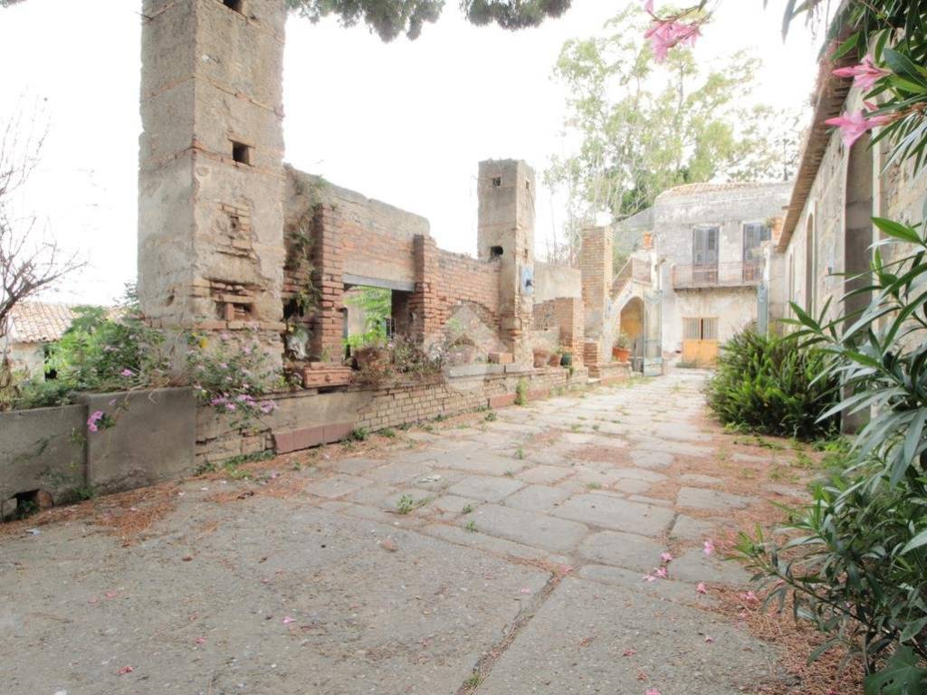 Casa indipendente a Monforte san giorgio in Via Nazionale, 79 - Foto 2