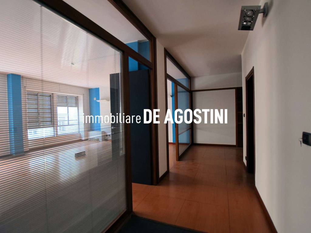 Immobile a Novara in corso della vittoria 2 - Foto 5