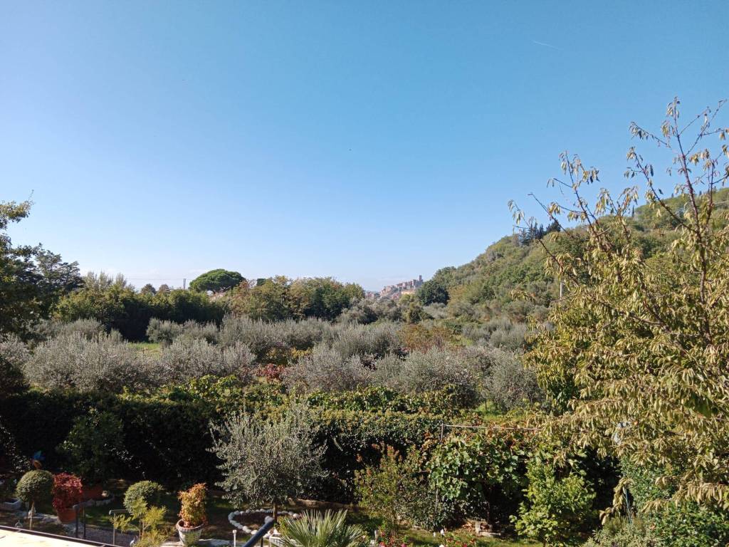 Appartamento a Passignano sul trasimeno in Via Irma Ricci - Foto 3
