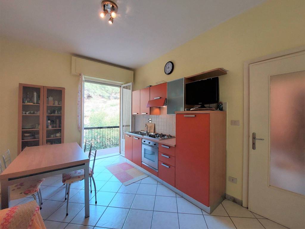 Appartamento a Noli in Via Martiri di Voze - Foto 2