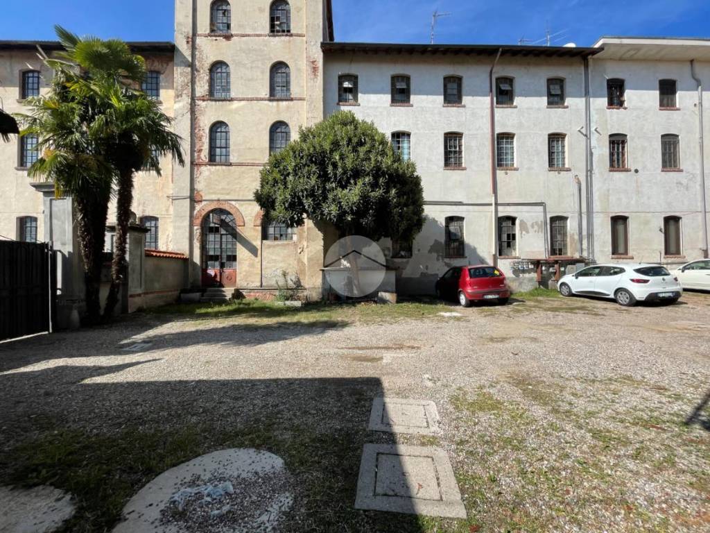 Immobile a Boffalora sopra ticino in Via Dante, 33 - Foto 1