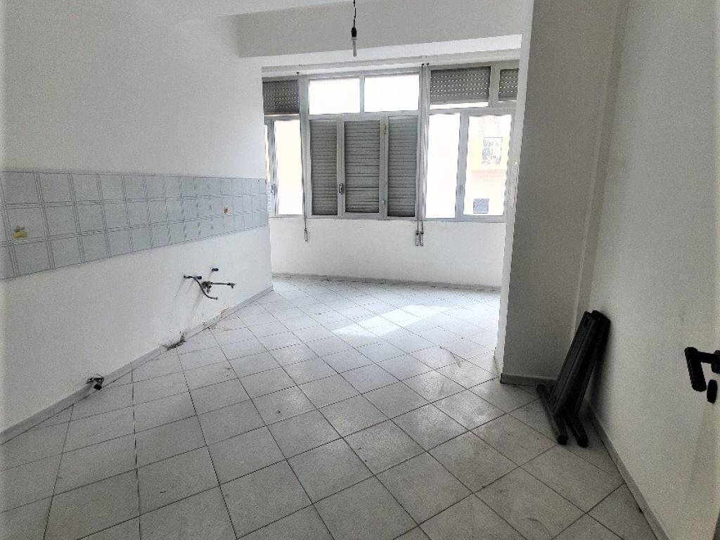Appartamento a Reggio calabria in Via Villini Svizzeri, 11 - Foto 4