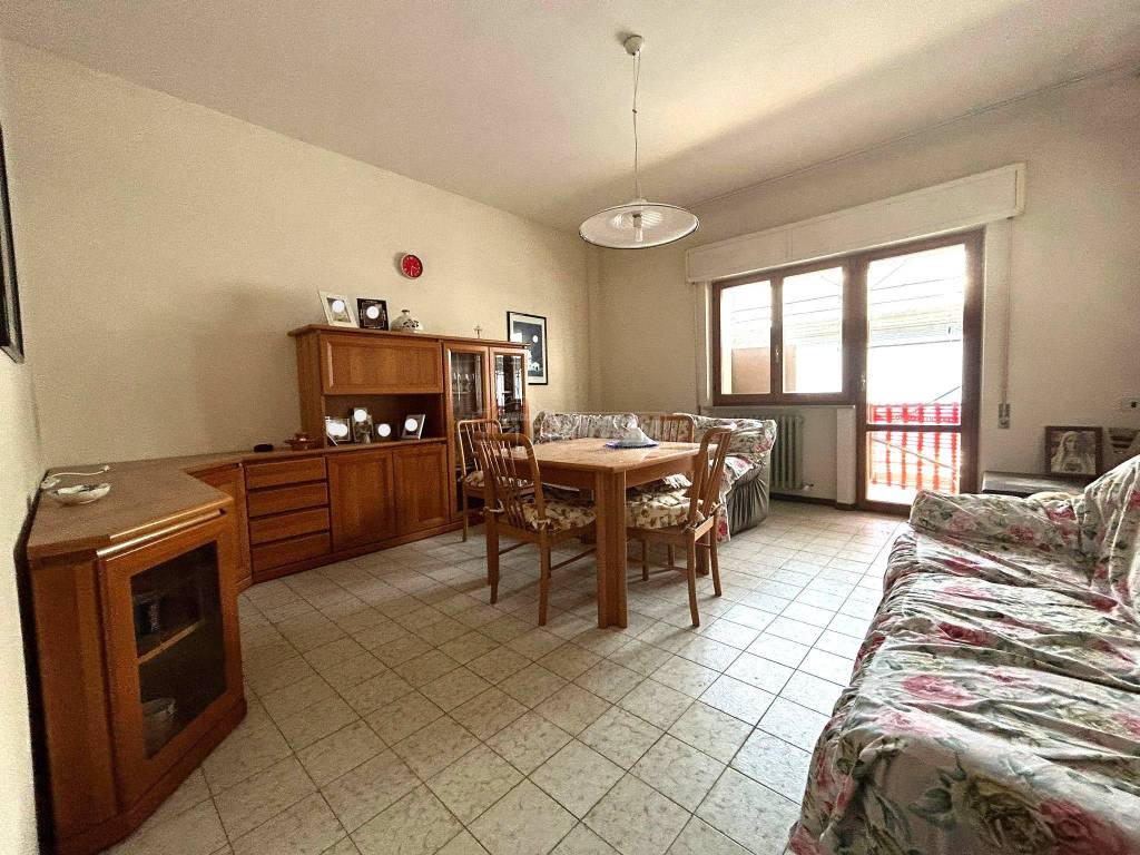 Appartamento a Folignano in Piazza Luigi Dari 44 - Foto 4